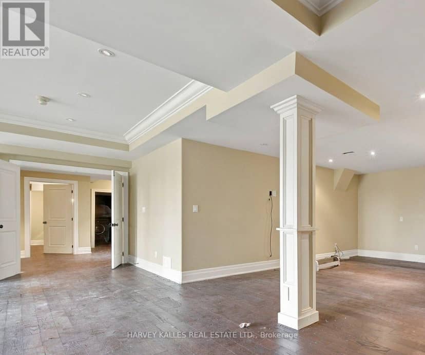 7472 Ashburn Road — photo 35 of 40