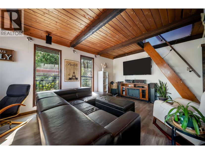 665 Udell Road, Vernon, photo 6