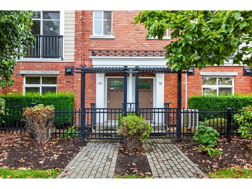 40 20738 84 AVENUE, Langley