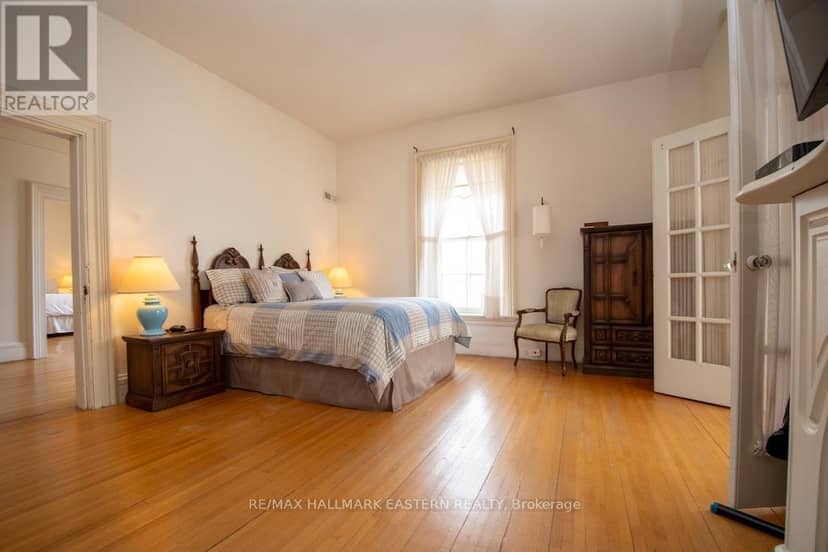 813 Water Street — photo 23 of 40