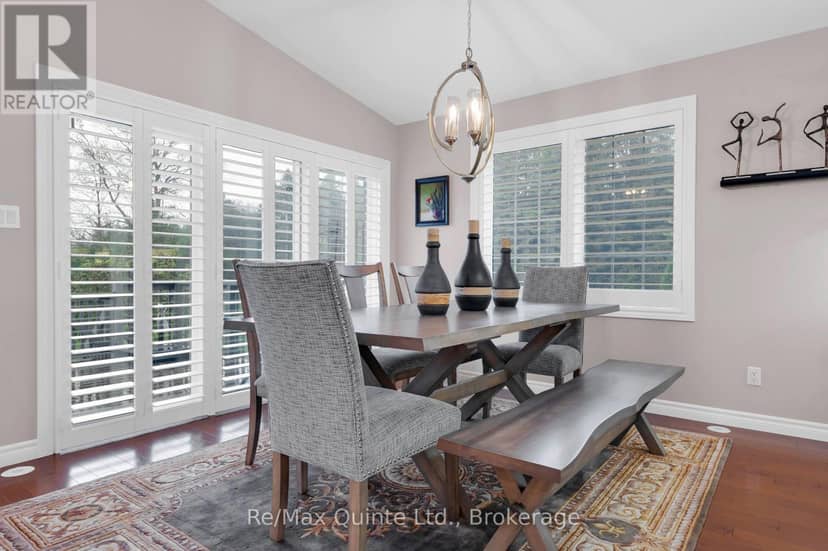5 Hickory Court — photo 16 of 37
