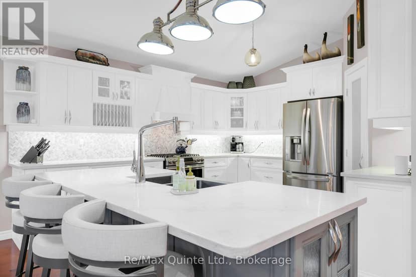 5 Hickory Court — photo 18 of 37