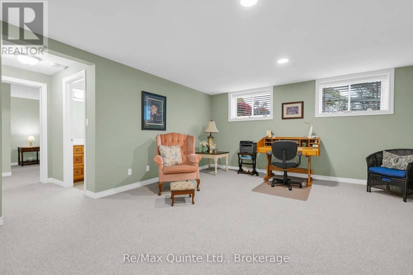 5 Hickory Court — photo 26 of 37