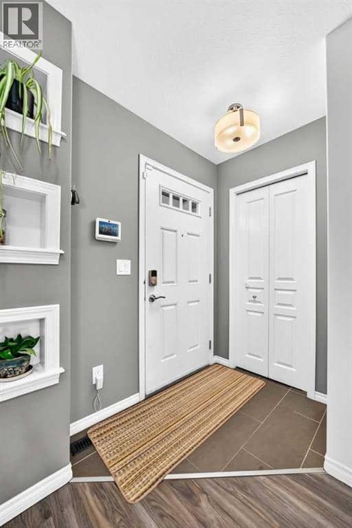 31 Crestview Boulevard, Sylvan Lake, photo 5