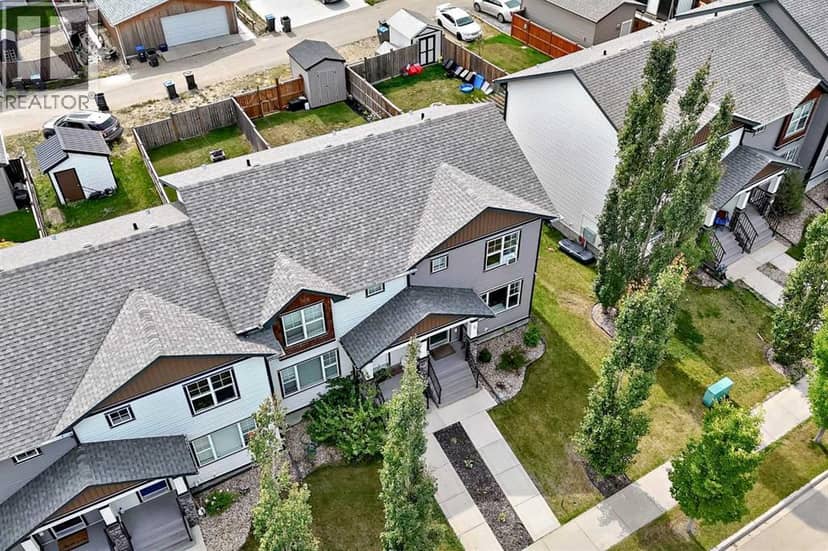 31 Crestview Boulevard, Sylvan Lake, photo 3