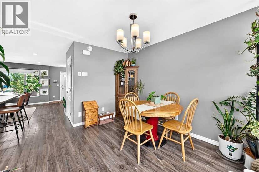 31 Crestview Boulevard — photo 17 of 39