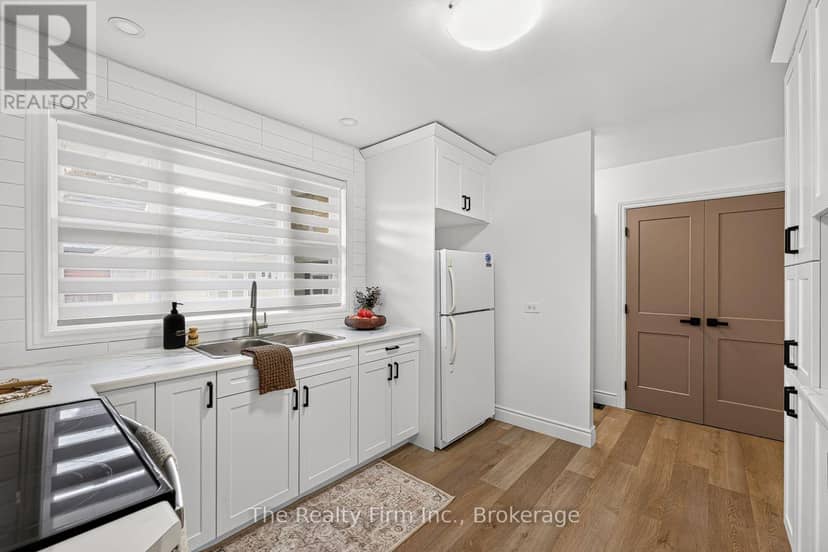 845 Sloane Street — photo 24 of 40
