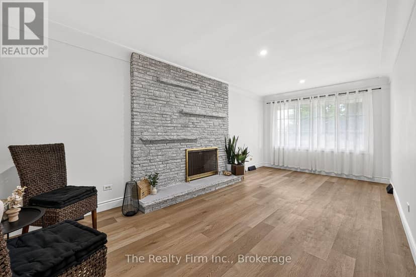 845 Sloane Street — photo 16 of 40