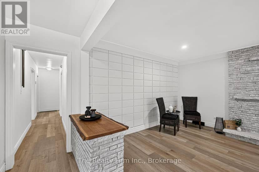 845 Sloane Street — photo 21 of 40
