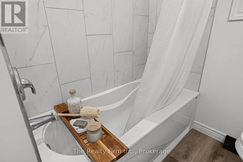 845 Sloane Street — photo 32 of 40