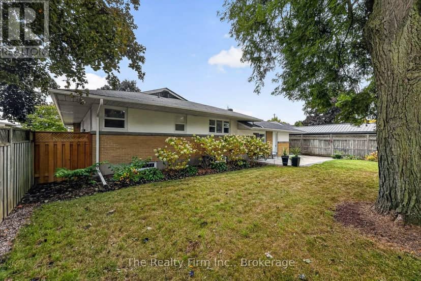 845 Sloane Street — photo 9 of 40