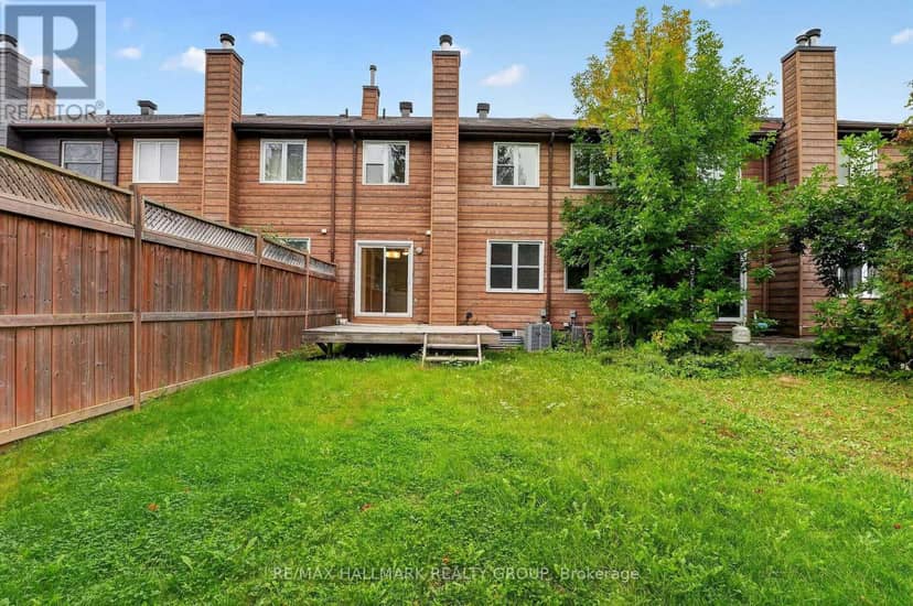 49 Robarts Crescent — photo 40 of 40