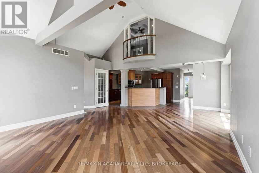 291 Vine Street — photo 12 of 38