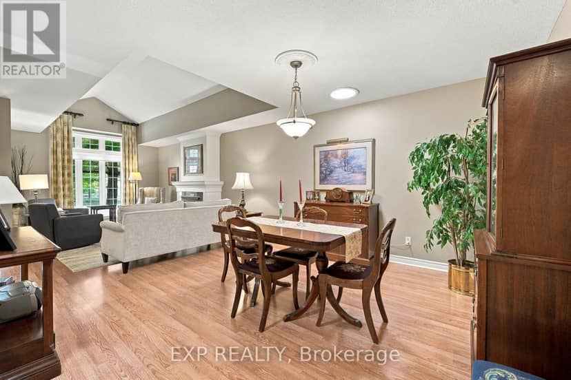 22 - 3241 Montrose Road — photo 10 of 36