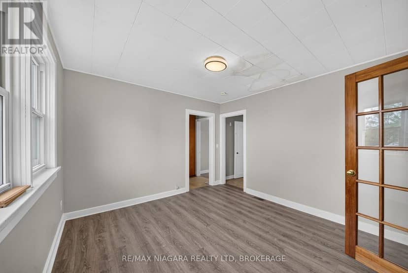 6520 Barker Street — photo 14 of 40
