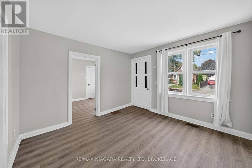 6520 Barker Street, Niagara Falls, photo 7