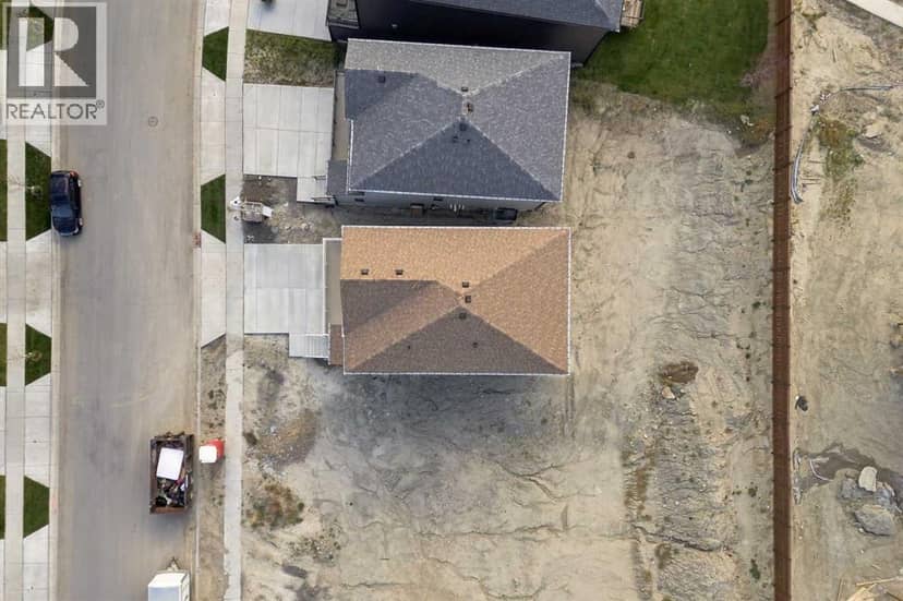 13 Wild Rose Bay SW — photo 28 of 38