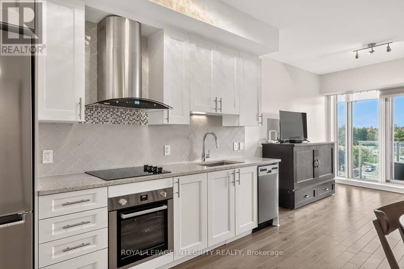 703 - 805 Carling Avenue — photo 19 of 40