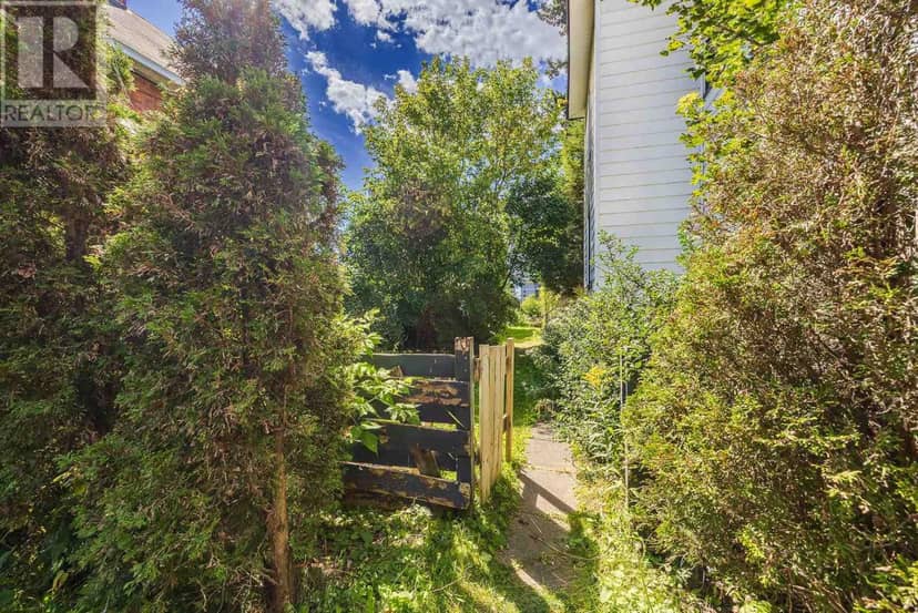 151 Albert ST E — photo 34 of 34