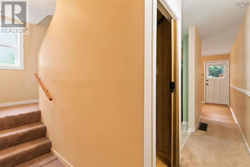 2552 Brunswick Street — photo 15 of 30