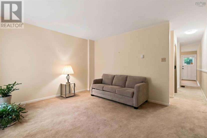 2552 Brunswick Street — photo 5 of 30