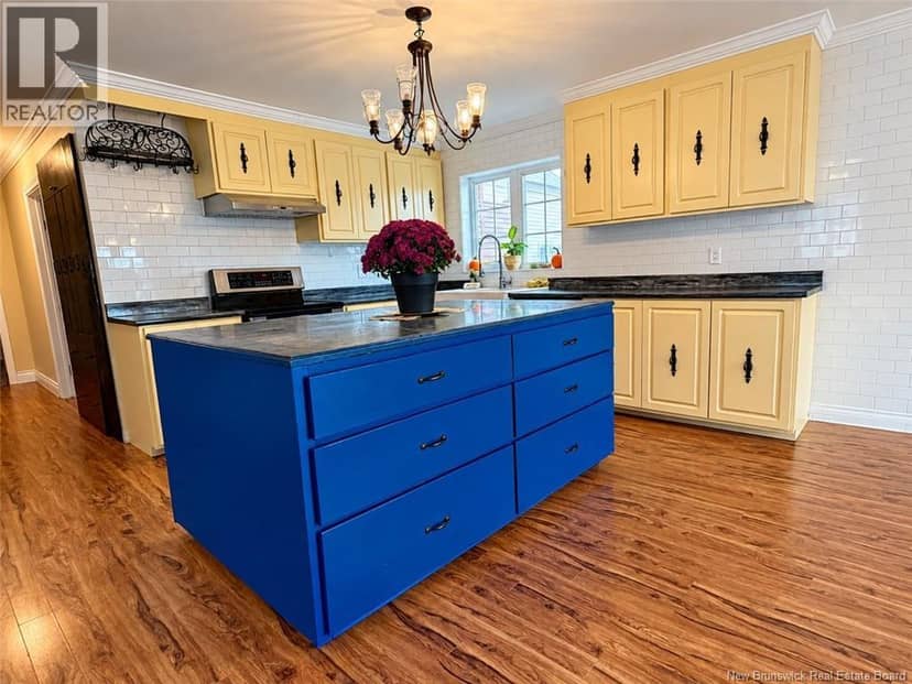460 Vanier Street, Campbellton, photo 4
