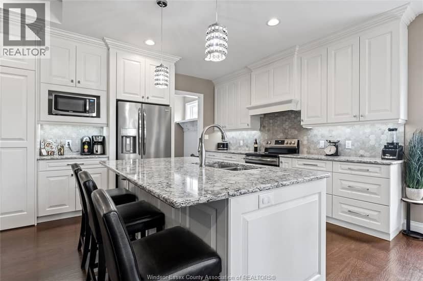24 Peachtree Lane — photo 10 of 40