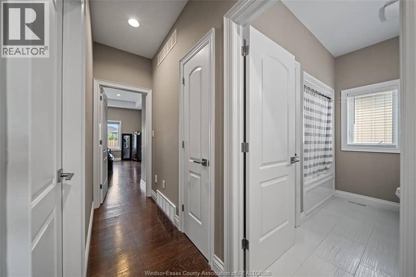 24 Peachtree Lane — photo 20 of 40