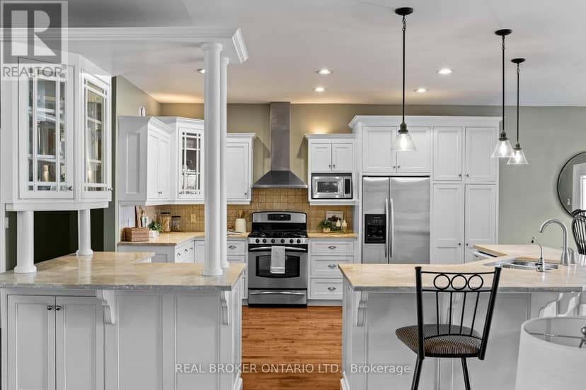 159 Creighton Street — photo 16 of 40