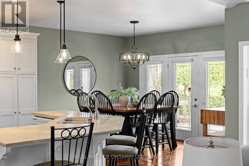 159 Creighton Street — photo 17 of 40