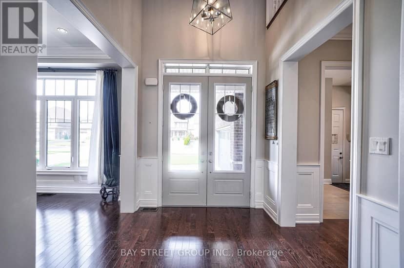 23 Trail Boulevard, Springwater, photo 3