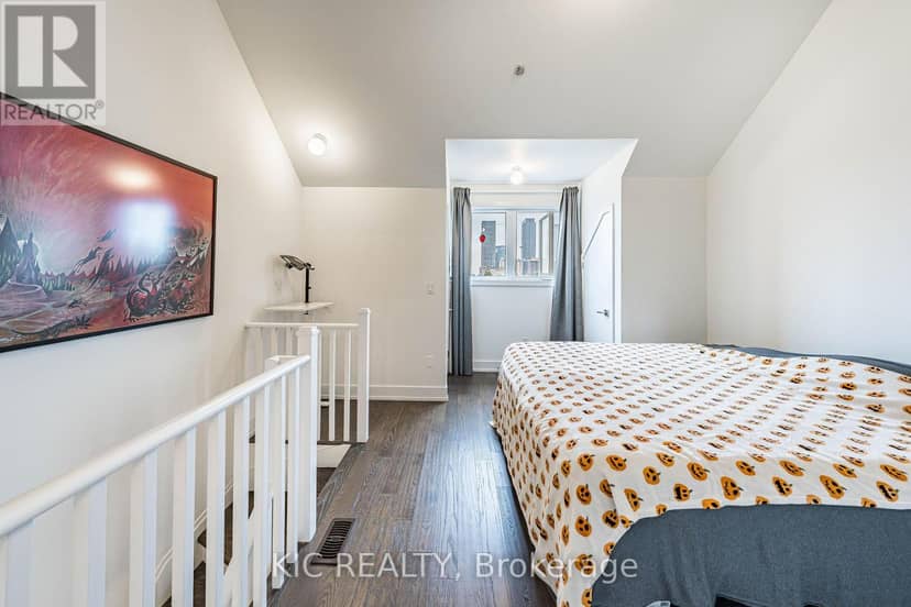 111 - 1183 Dufferin Street — photo 25 of 35