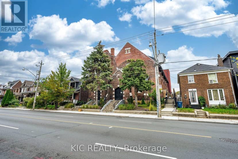111 - 1183 Dufferin Street — photo 33 of 35