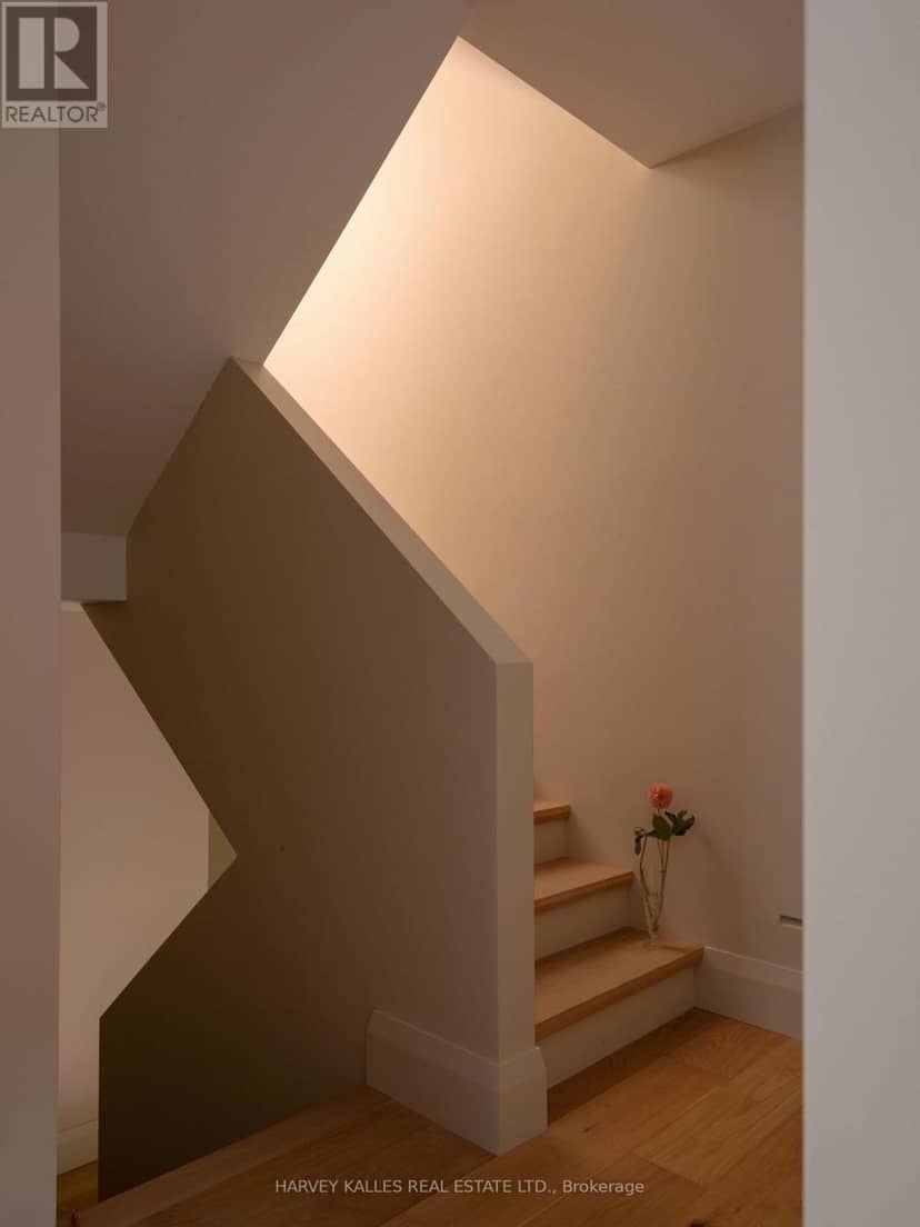 A - 157 Hallam Street — photo 10 of 20