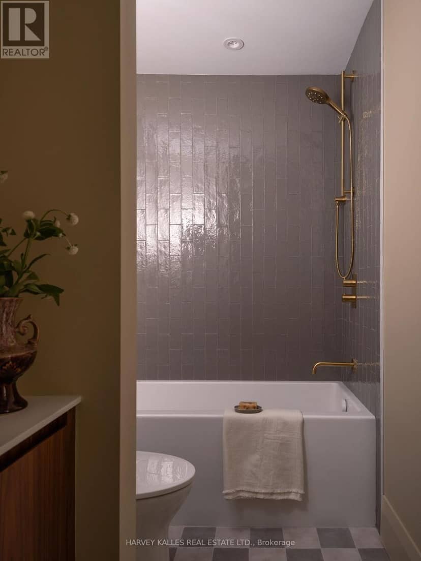 A - 157 Hallam Street — photo 15 of 20