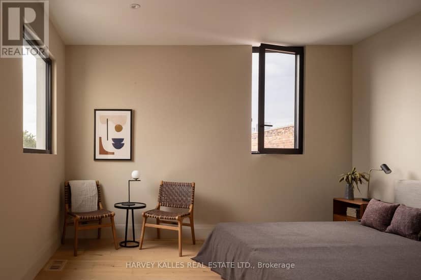 B - 157 Hallam Street — photo 16 of 21