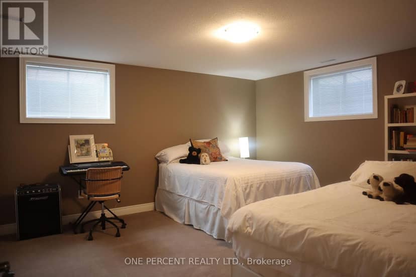 3507 Trillium Crescent — photo 32 of 40
