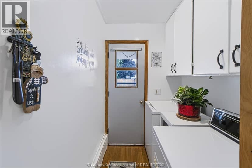 150 Murdoch STREET — photo 12 of 40