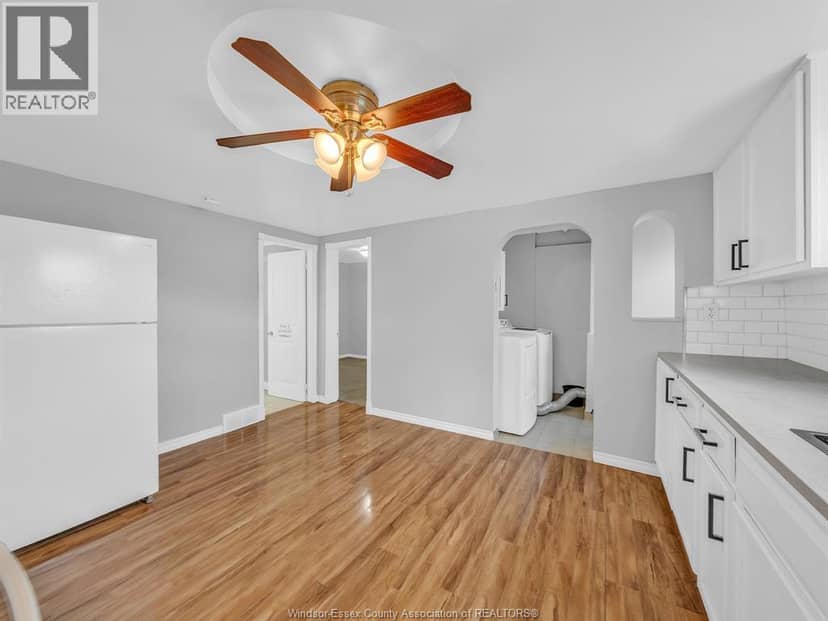 2724 Pillette Road — photo 33 of 40