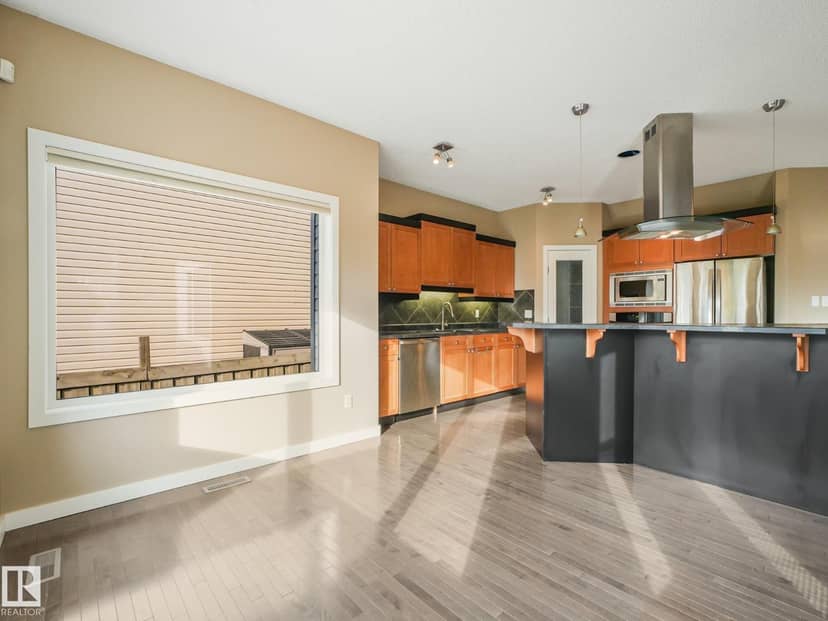 458 Macewan Rd SW — photo 27 of 40