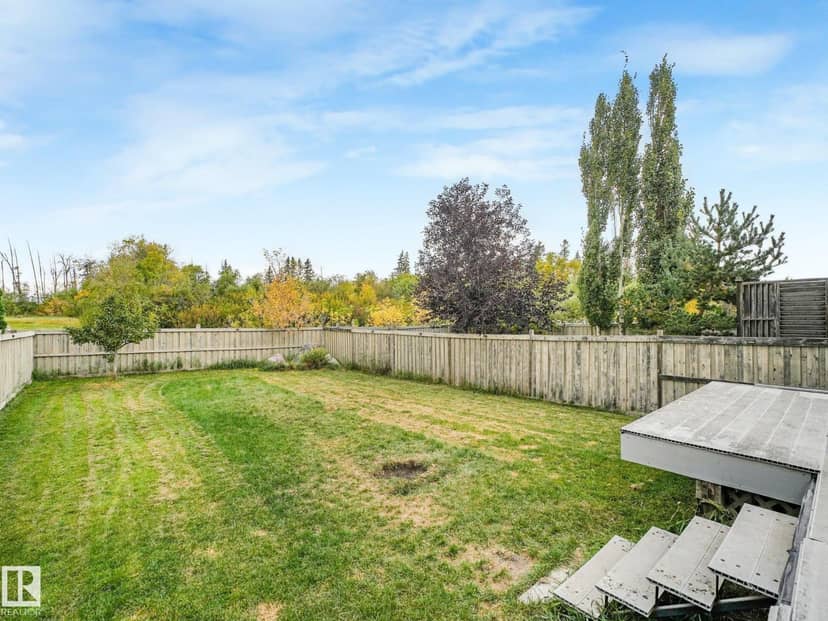 458 Macewan Rd SW — photo 17 of 40