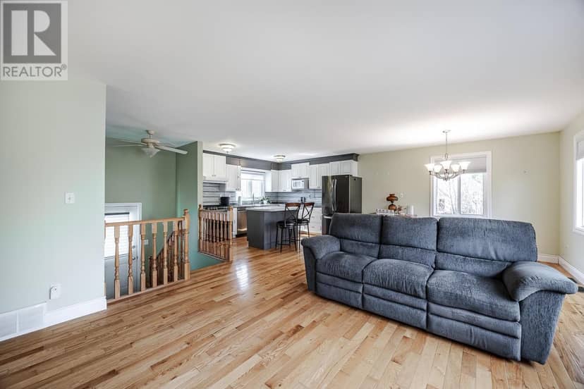 2062 Havilland Shores DR — photo 15 of 32
