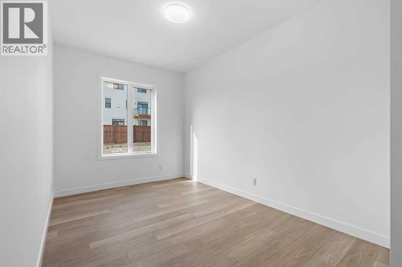 9 Wild Rose Bay SW — photo 14 of 40