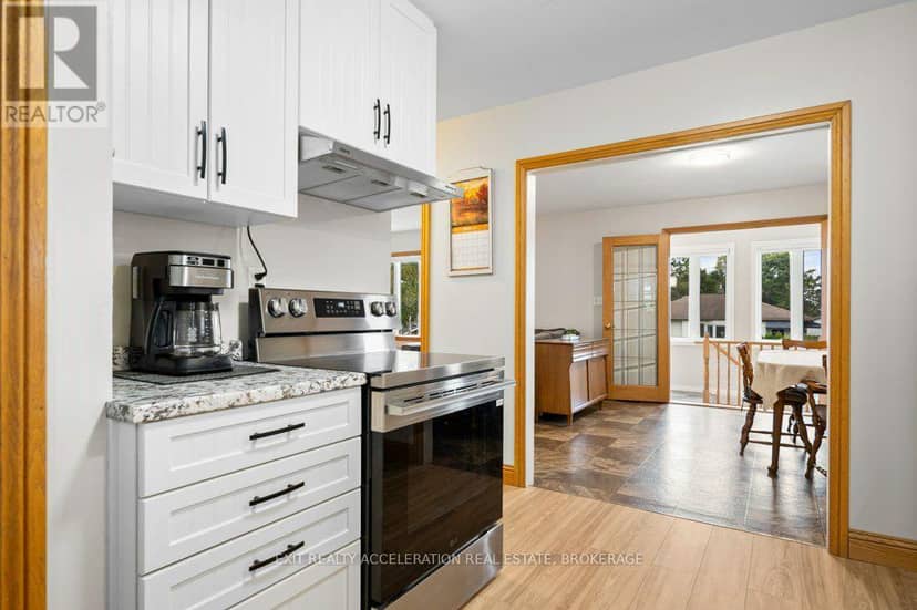 66 North Park Gardens — photo 17 of 40