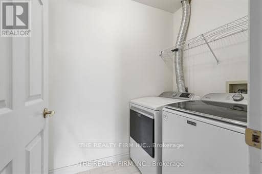 56 - 1500 Richmond Street — photo 22 of 32