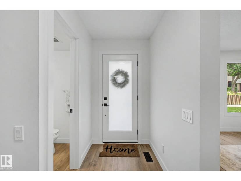 133 Grandin Vg — photo 13 of 40