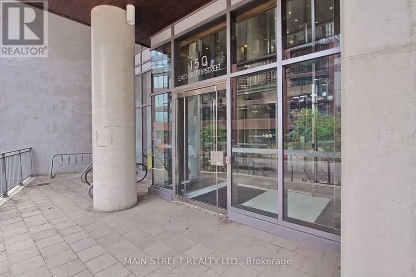1213 - 150 East Liberty Street — photo 3 of 40