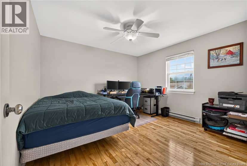 240 Damien Street — photo 35 of 40