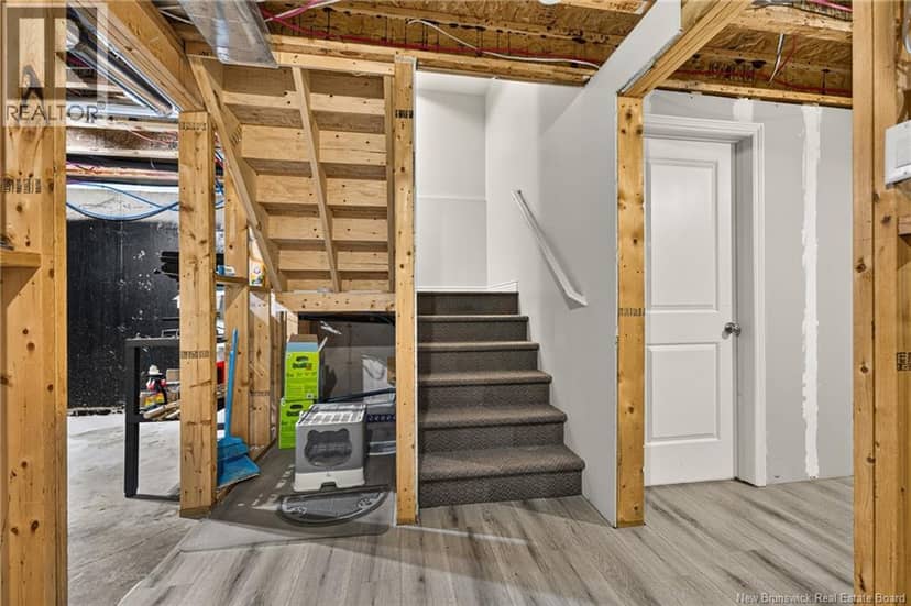 240 Damien Street — photo 38 of 40