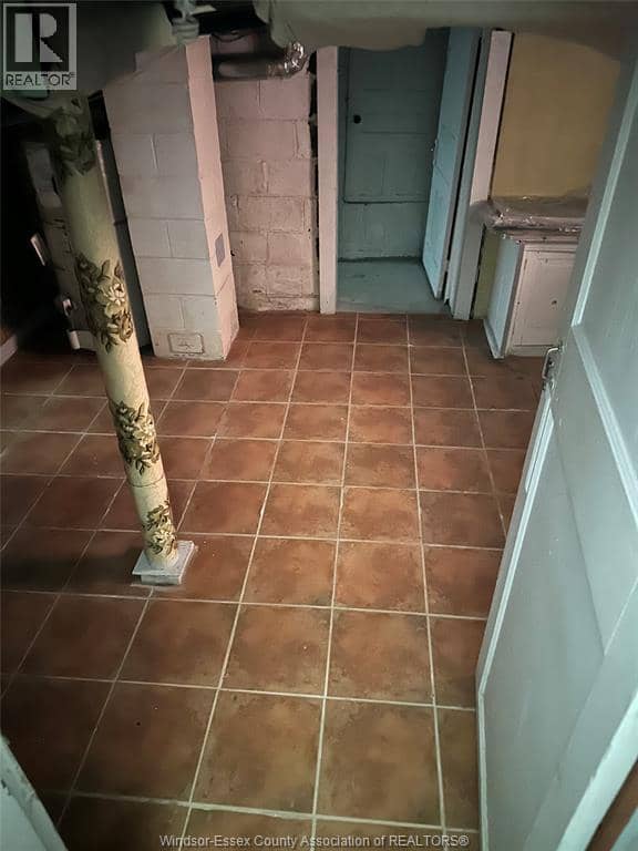 547 Pierre Avenue — photo 5 of 5